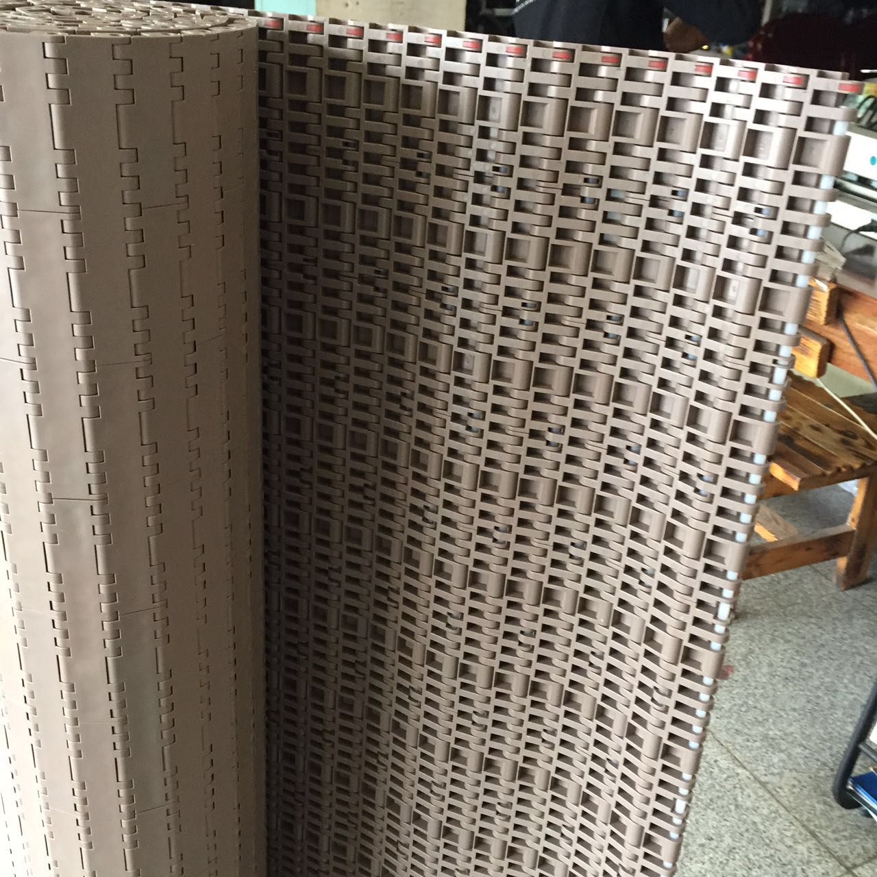 ���朰�ݔ�͎�